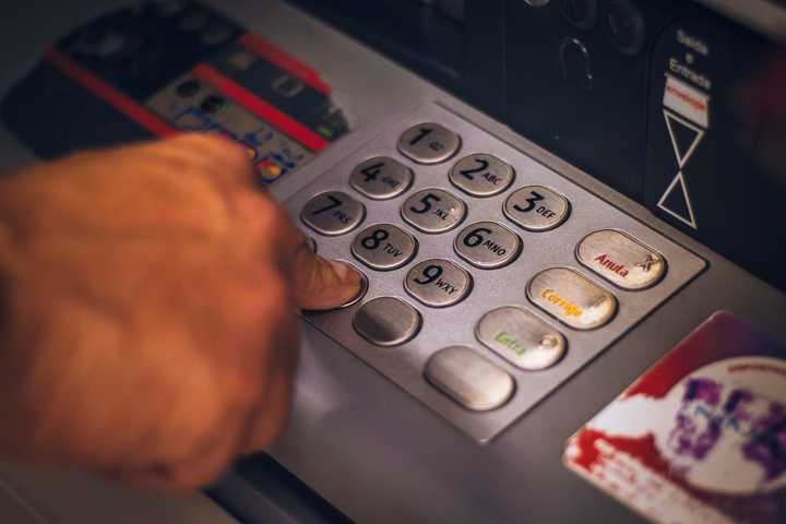 Bank automat