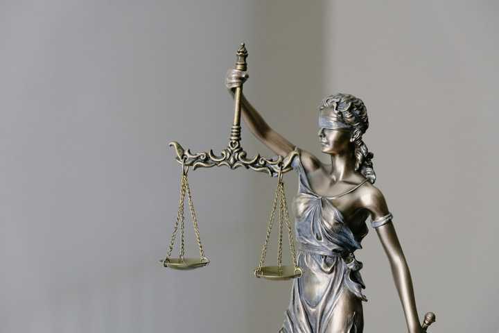 Justitia er retfærdighedens gudinde