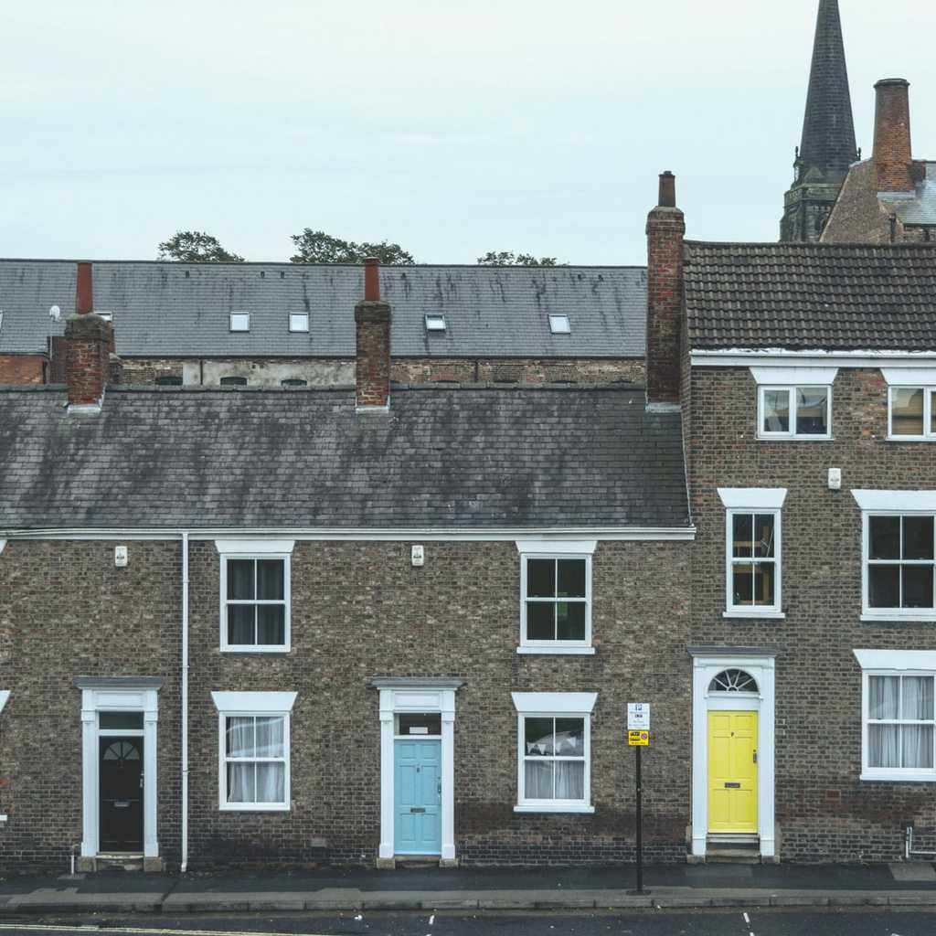 Houses with colourful doors in London